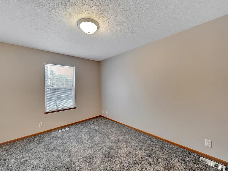 8823 Lincoln St #1 — Photo 19