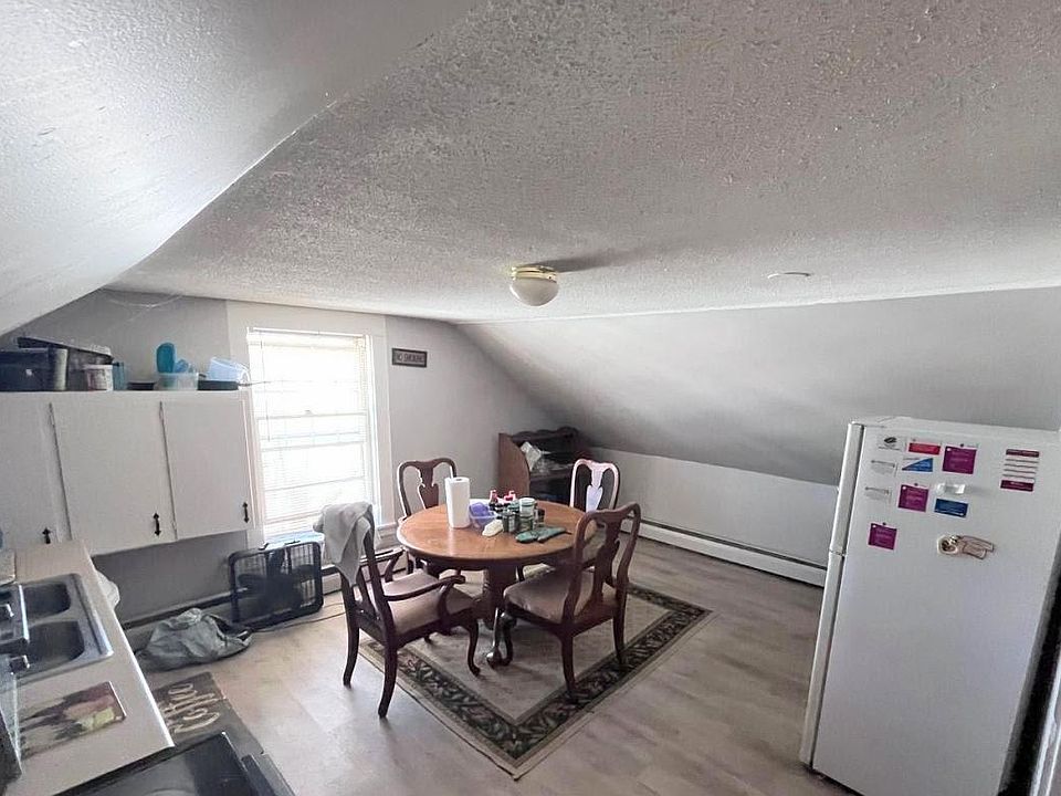 2nd image of 8 Mulberry St #6