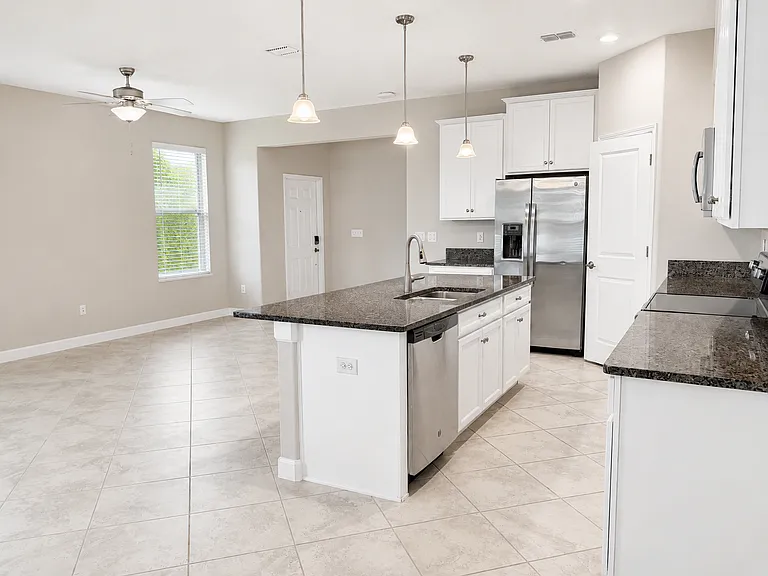 10110 Corso Milano Dr — Photo 7