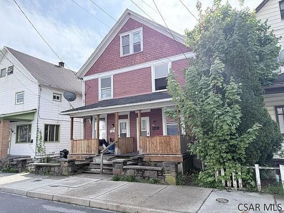 3rd image of 530-532 Oak St