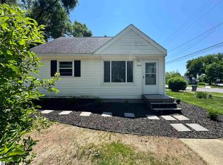 104 Bradley Ct, Midland, MI 48640