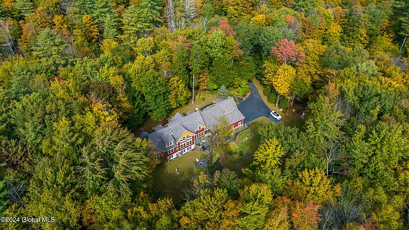 2nd image of 475 Greene Road