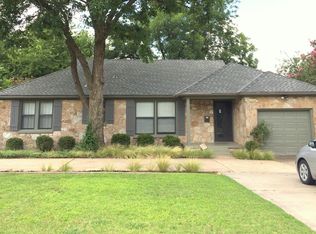 1102 Glenwood Ave, Nichols Hills, OK 73116