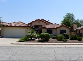 180 N Nightfall Ave, Tucson, AZ 85748