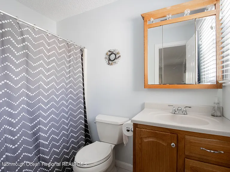49 Williamsburg Dr — Photo 20