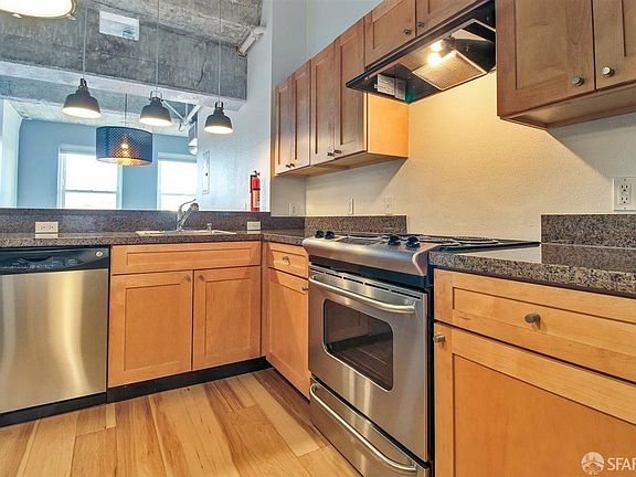 2nd image of 942 Market St #601