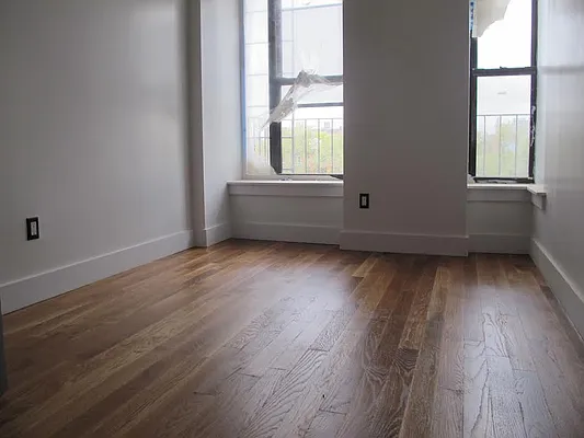 Rented by P Management | media 13