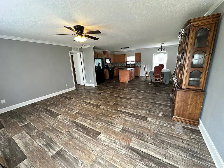 7874 State Highway 395 — Photo 13