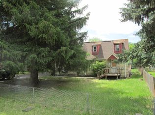 4322 Winter Ave, Klamath Falls, OR 97603