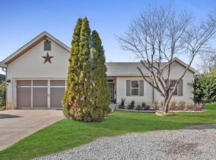 211 Whistleville Ct, Winder, GA 30680