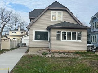 2435 N 59th St, Milwaukee, WI 53210