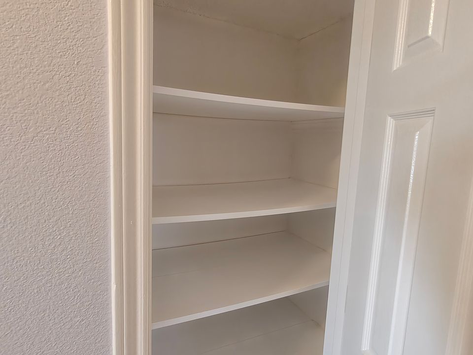1st image of 4108 Mesa Dr