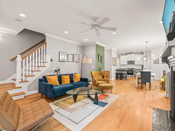 404 S Camellia St, Chapel Hill, NC 27516