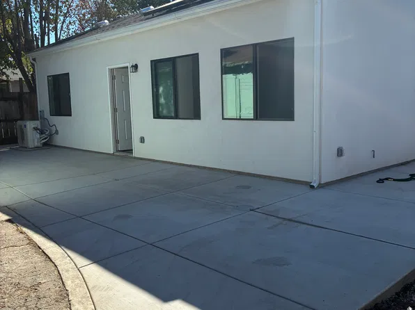 1880 Gelbke Ln, Concord, CA 94520