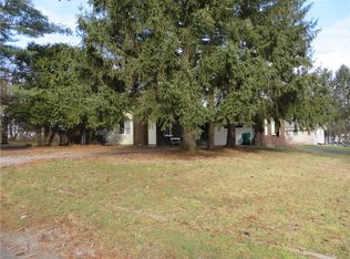 1385 Middle Rd, Rush, NY 14543