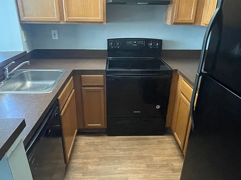 718 Executive Center Dr #211-7-211 — Photo 8