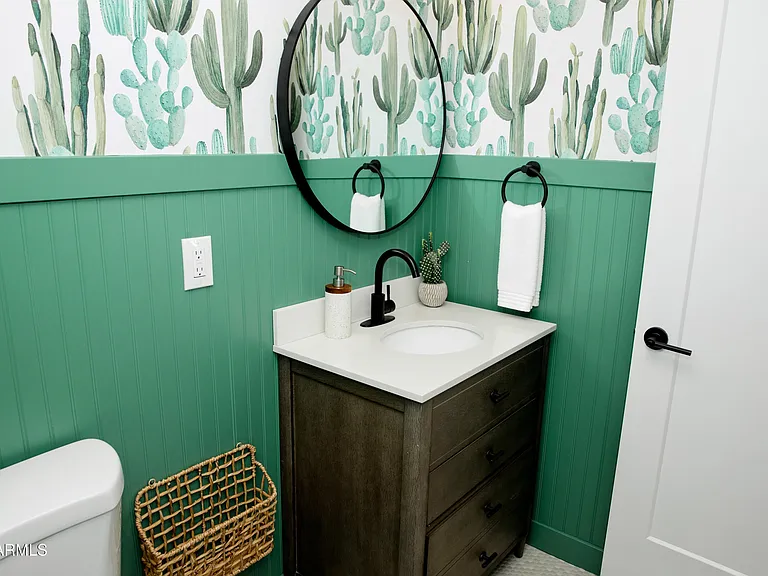 6302 E Winchcomb Dr — Photo 32