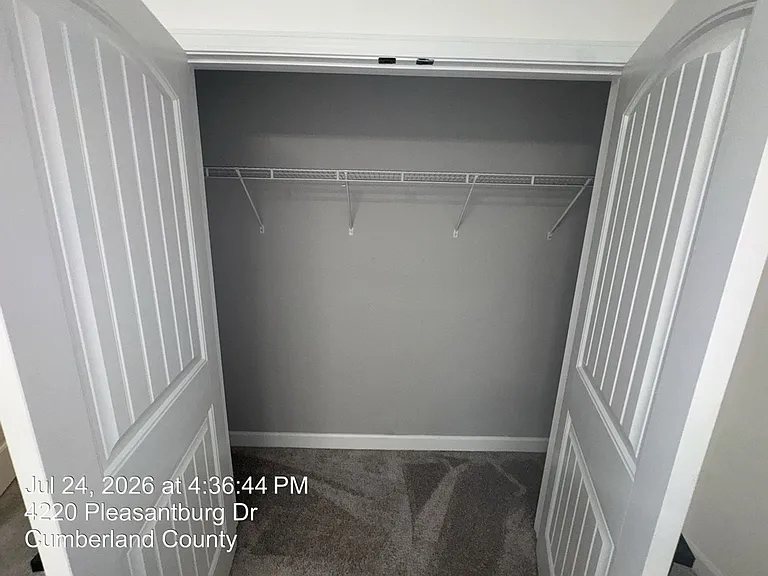 4220 Pleasantburg Dr — Photo 30