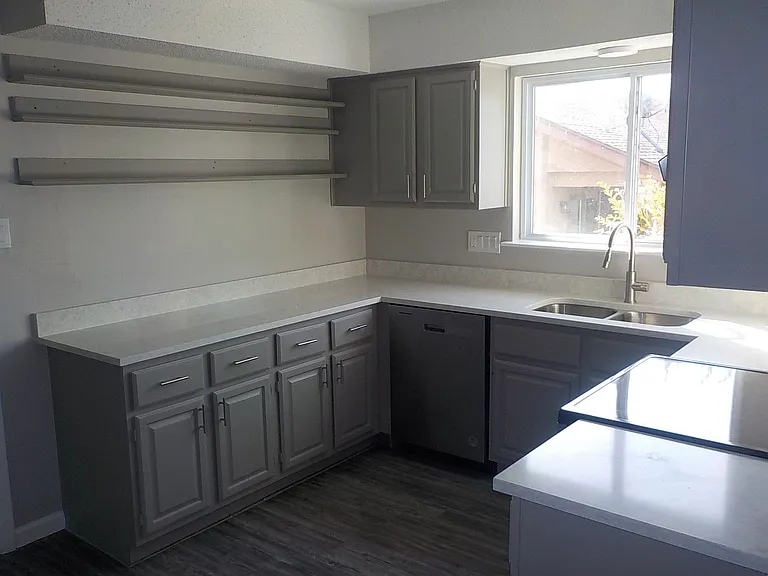 295 Mooring Cir — Photo 23