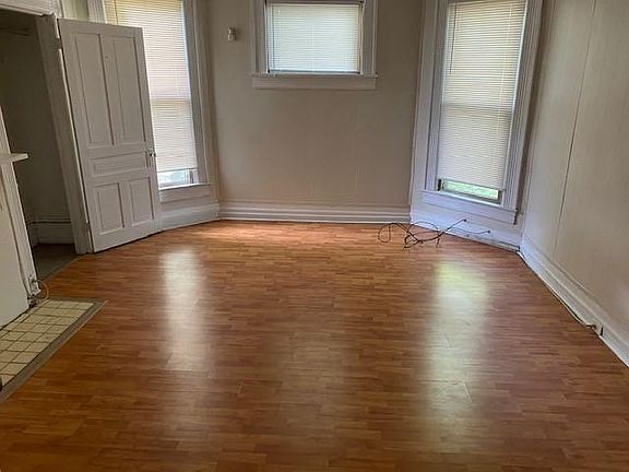 3rd image of 424 W Front St #424
