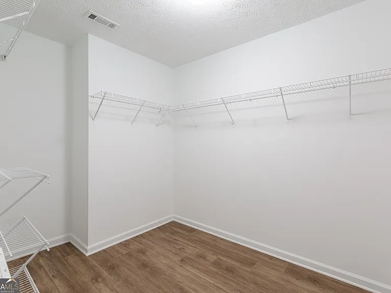 3290 Cooper Woods Dr — Photo 22