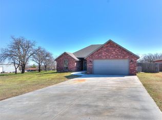 26890 Bridlewood Rd, Blanchard, OK 73010