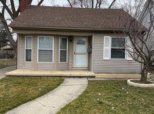 593 E Kalama Ave, Madison Heights, MI 48071