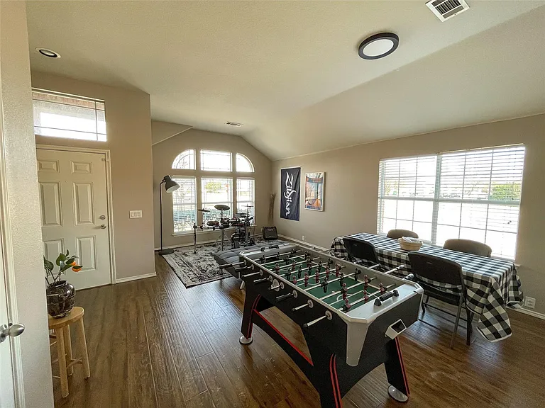 8748 Sagebrush Trl — Photo 5
