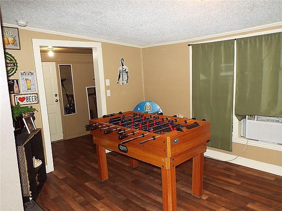 3rd image of 2023 W 15th Ave