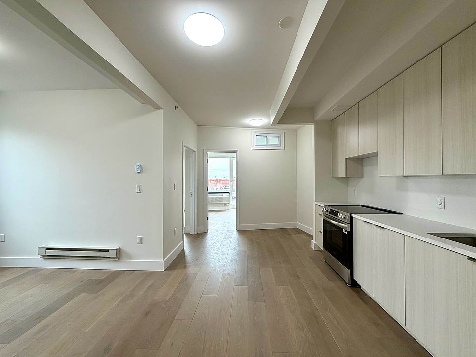 1st image of 48 Somers St #404