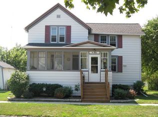 180 Ledgeview Ave, Fond Du Lac, WI 54935