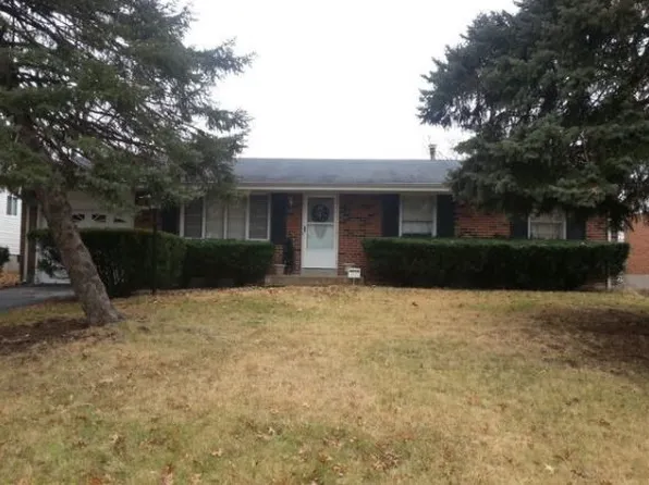 1514 Saint Ives Dr, Saint Louis, MO 63136