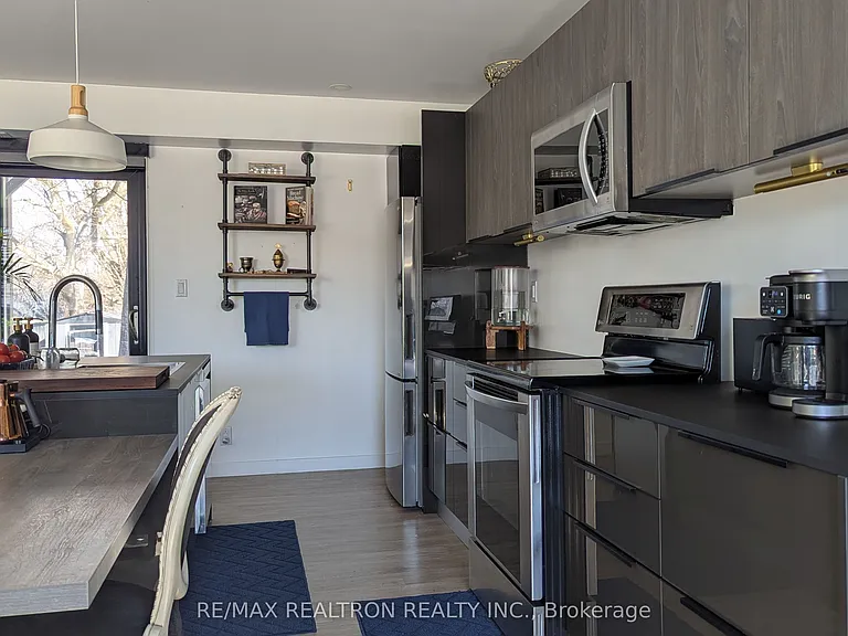 35 Albert St #1 — Photo 12