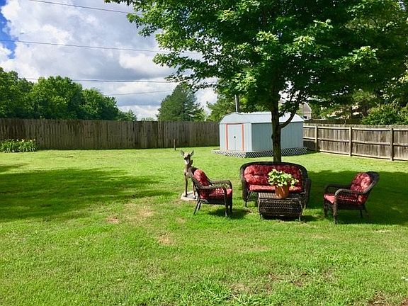 3rd image of 8217 San Augustine Ln