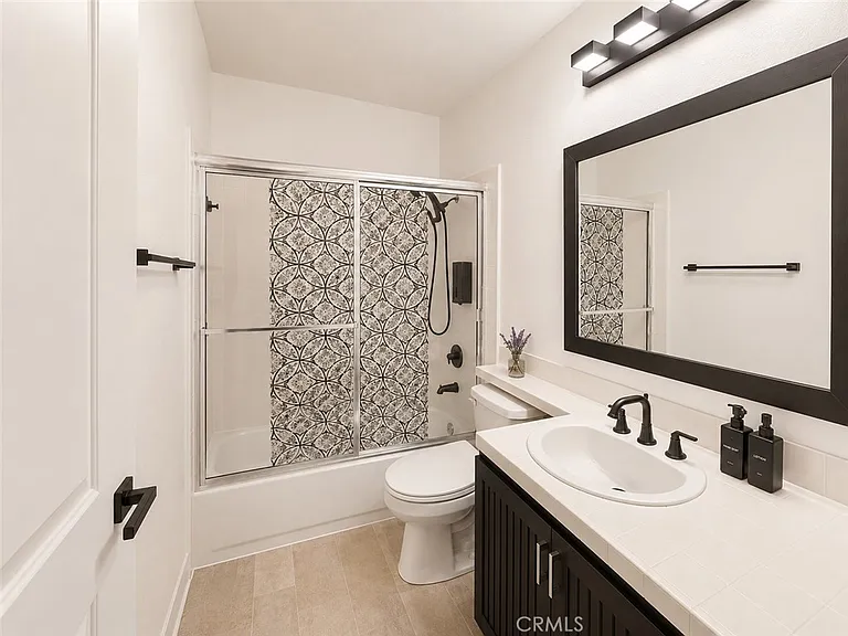 2444 Paseo Circulo — Photo 9