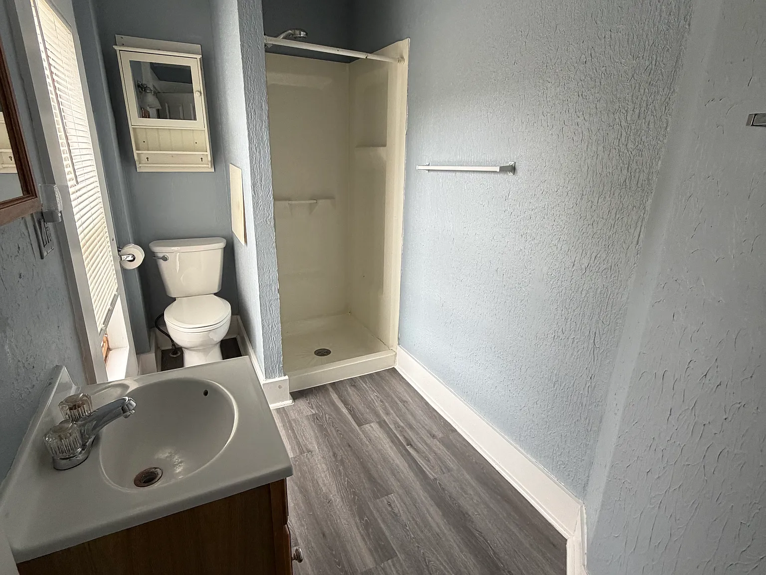 2 bed, 920 sqft, $1,300 — Photo 4