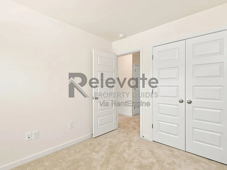 250 Greenpark Rd — Photo 13