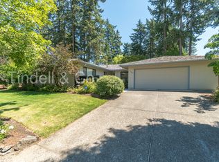 11445 SW Lynnvale Dr, Portland, OR 97225