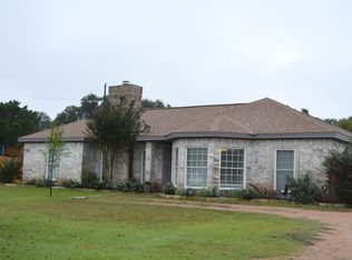 8 Heritage Oaks Dr, Austin, TX 78737