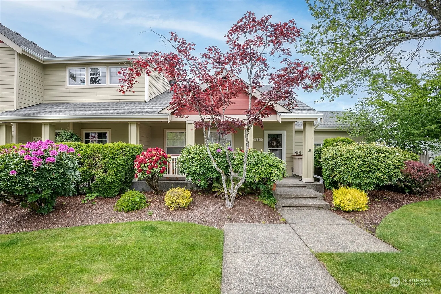 1480 Thompson Street photo 1