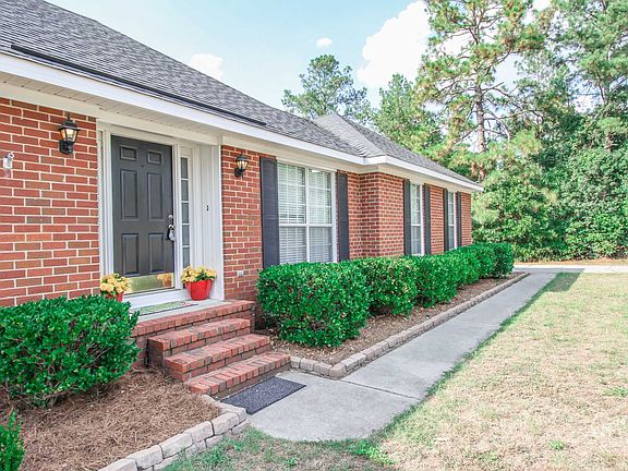 3rd image of 298 Edisto Dr