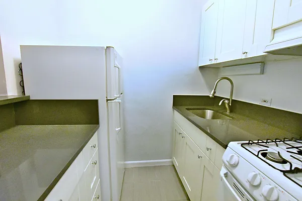 Rented by Bold New York | media 19