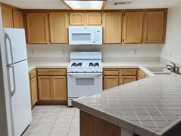4th image of 8301 Boseck Dr Unit 107