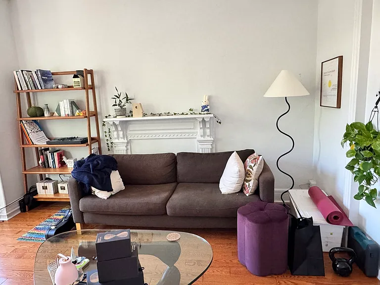 16 Edwards St #1 — Photo 4