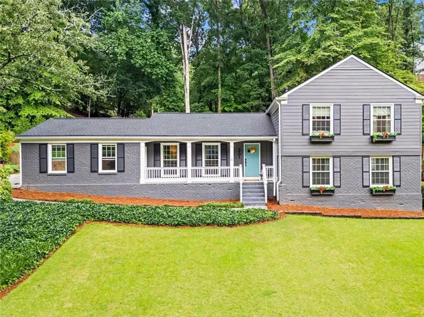 261 Lamplighter Ln SE, Marietta, GA 30067