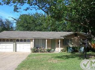 108 NW Suzanne Ter, Burleson, TX 76028