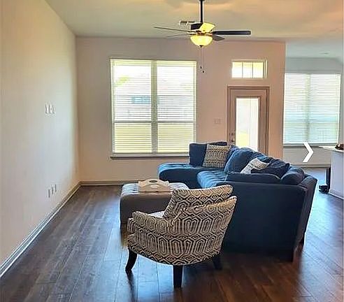 4th image of 4099 Aransas Dr