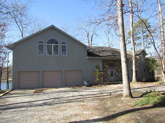 2nd image of 176 Bayview Dr