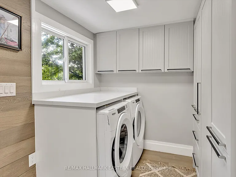 504 Pine Point Ln — Photo 21