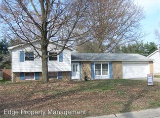 797 Green Forest Dr, Amherst, OH